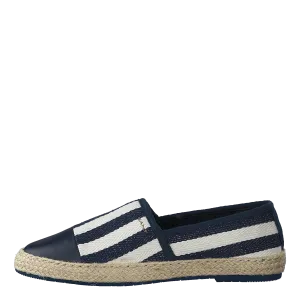 14571621 Krista Slip-on G153 Marine/Bone Beige