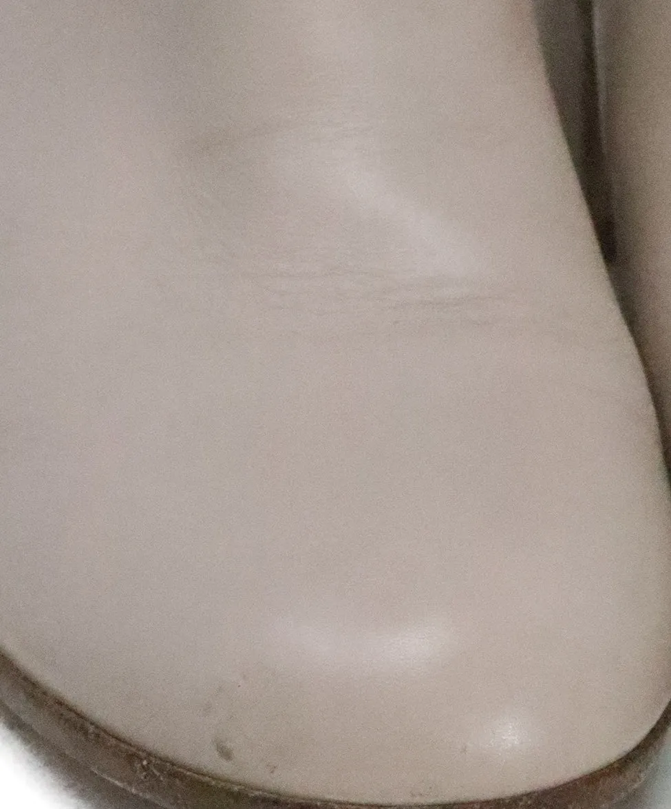 Gianvito Rossi Beige Leather Booties sz 7.5