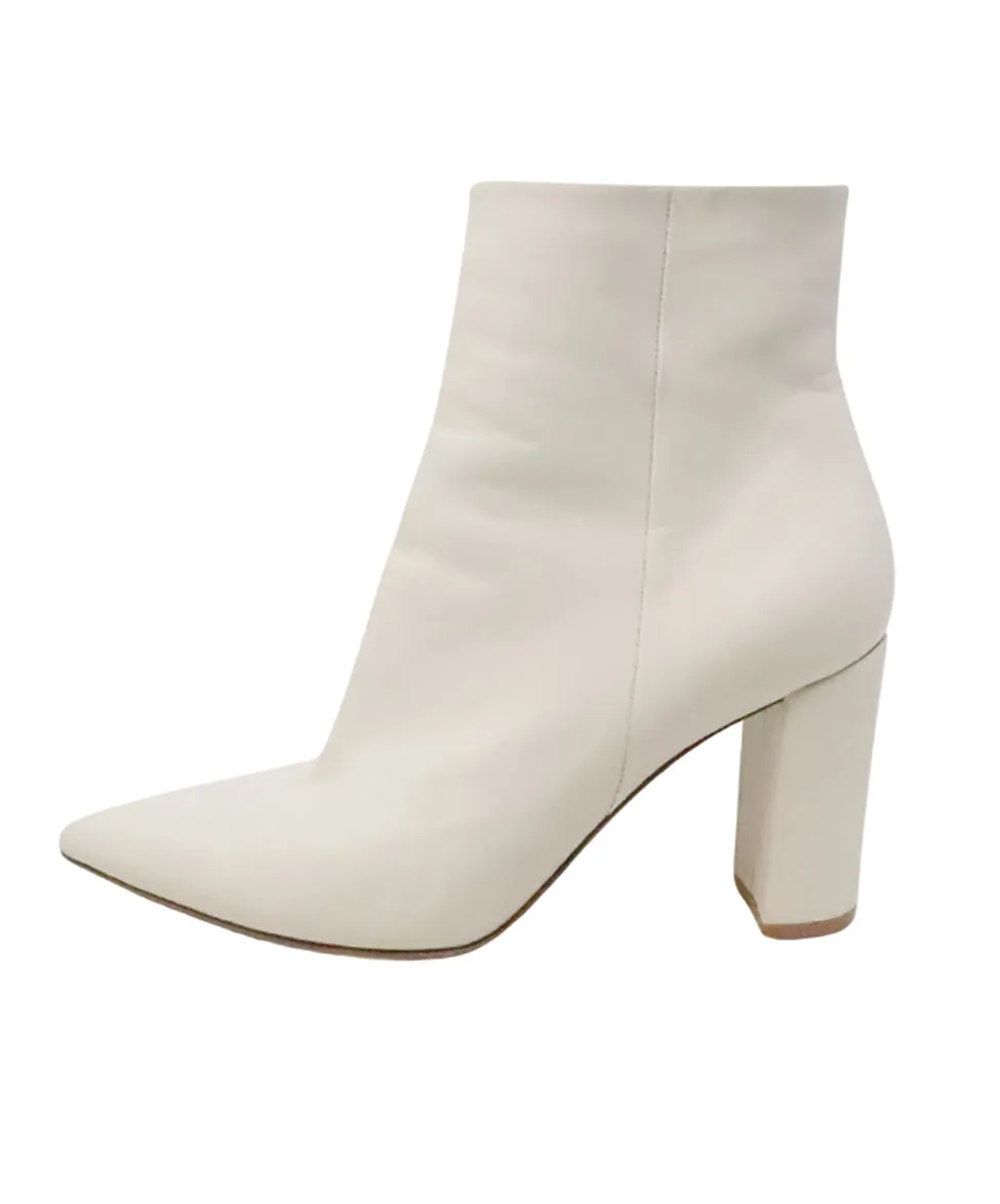 Gianvito Rossi White Leather Booties sz 7.5