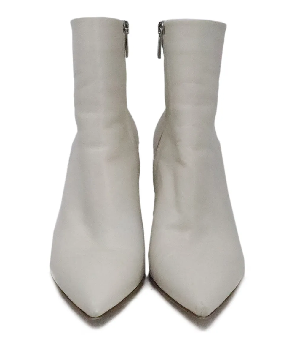 Gianvito Rossi White Leather Booties sz 7.5